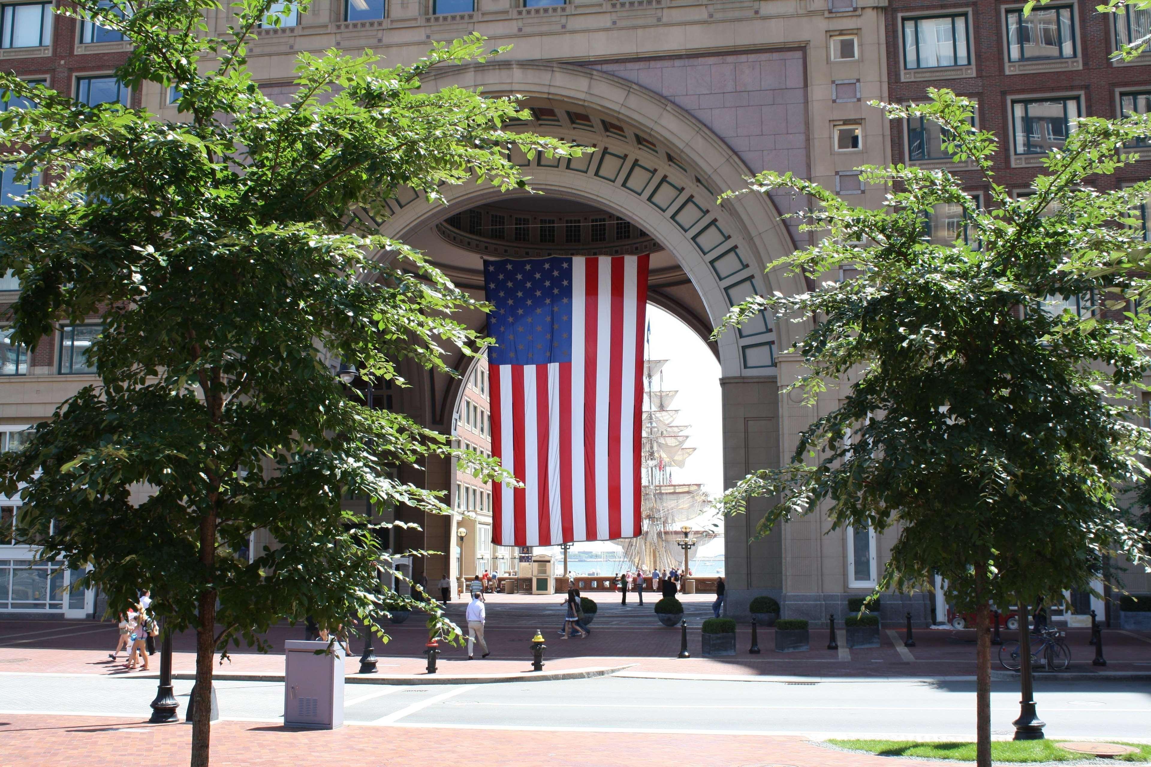 Boston Harbor Hotel Esterno foto